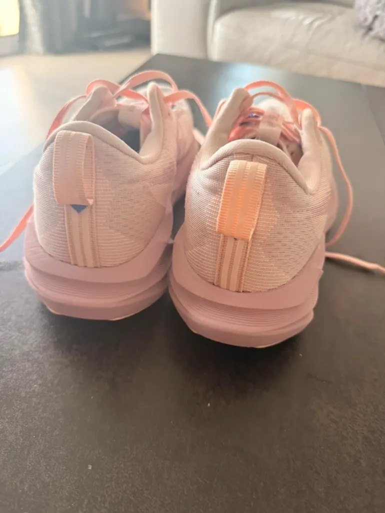 Asics Novablast 5 bike usato — immagine 3 di 3