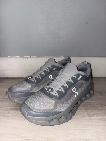 On Running Cloudtilt Running Shoes d'occasion