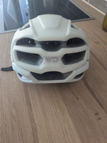 Used Wear Design Casque 2020 bike — image 2 of 4