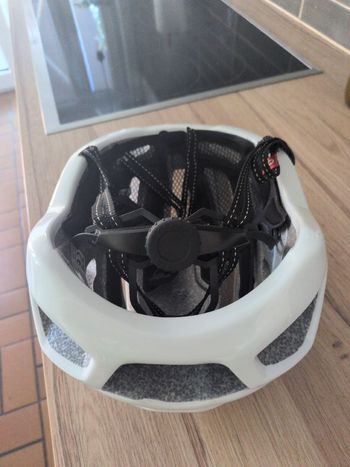 Used Wear Design Casque 2020 bike — image 4 of 4