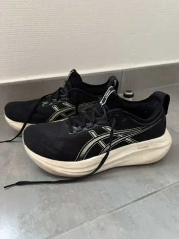 Used Asics Gel Nimbus 27 bike — image 4 of 5