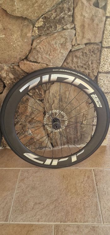 Brugt Zipp 404 Firecrest Disc 2023 bike — billede 4 af 8