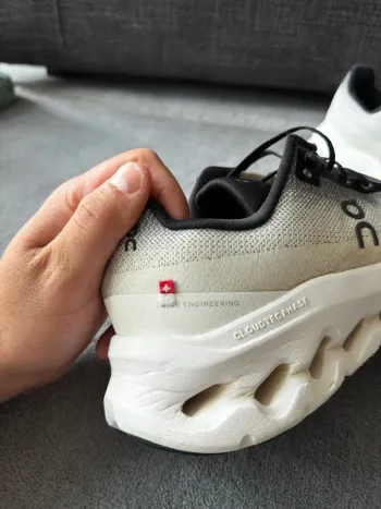 Gebrauchtes On Running Cloud Phase bike — Bild 5 von 6