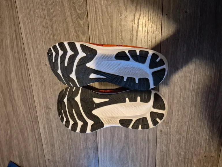 Used Asics Gel Kayano 29 bike — image 7 of 7