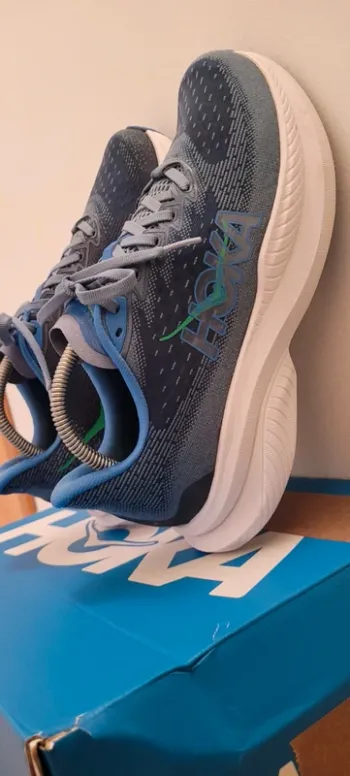 Used Scarpa Hoka bike — image 2 of 10