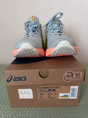 Used Asics Gel Nimbus 26 bike — image 2 of 7