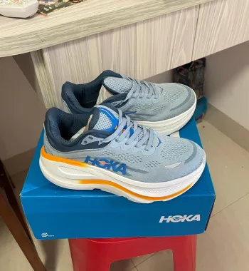 Used Hoka Chaussure taille 41 Running Shoes