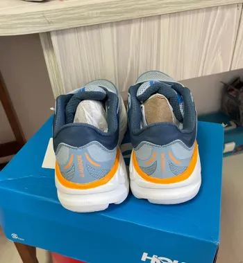Used Hoka Chaussure taille 41 bike — image 4 of 6