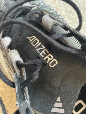 Used Adidas Adizero Boston 12 bike — image 10 of 12