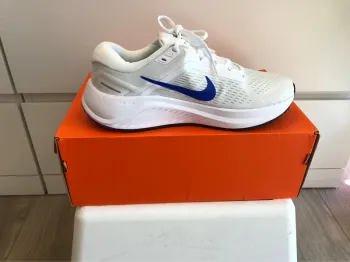 Used Hyper Nike Air Zoom Structure 24 bike — image 2 of 8