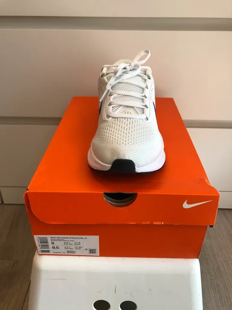 Used Hyper Nike Air Zoom Structure 24 bike — image 4 of 8