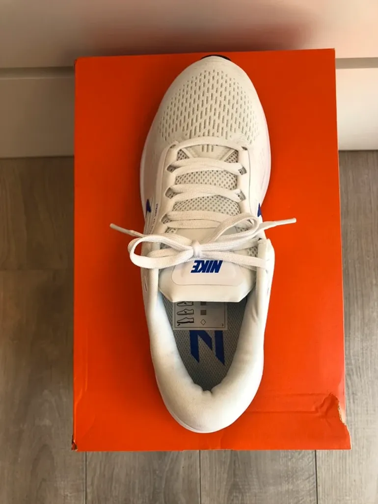 Used Hyper Nike Air Zoom Structure 24 bike — image 7 of 8