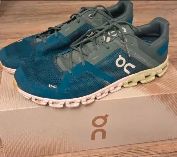 On Running Cloudflow Running Shoes d'occasion