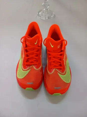 Used Nike Fly 6 Running Shoes