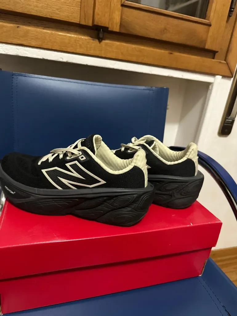 New Balance Fresh Foam X More bike usato — immagine 2 di 4