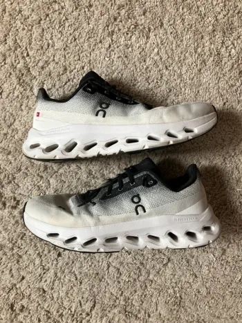 On Running Cloudtilt Running Shoes d'occasion