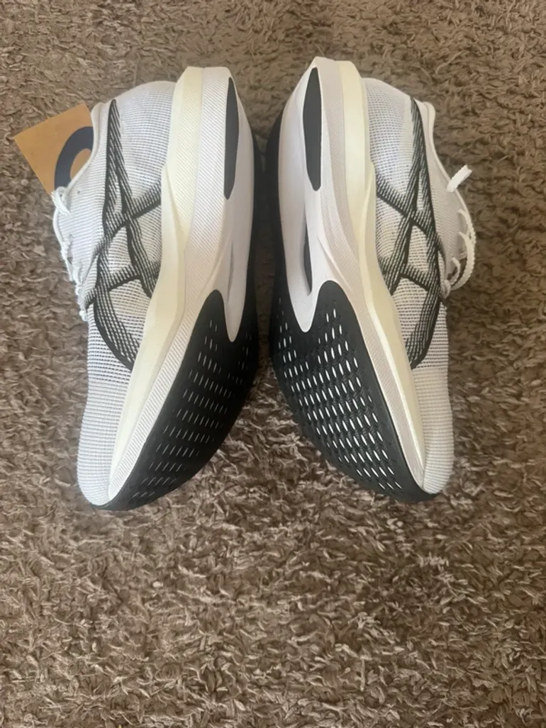 Asics Magicspeed 5 bike d'occasion — image 4 sur 7