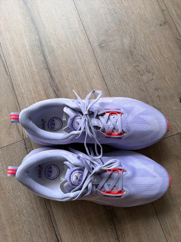 Brugt Asics Novablast 5 Tokyo bike — billede 7 af 7