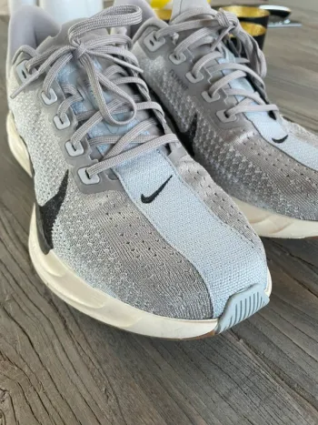 Nike ZoomX Running Shoes de segunda mano