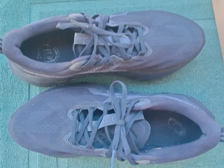 Brugt Asics Novablast 5 bike — billede 8 af 12