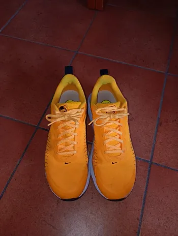 Used Nike Air Max Nuaxis bike — image 2 of 7