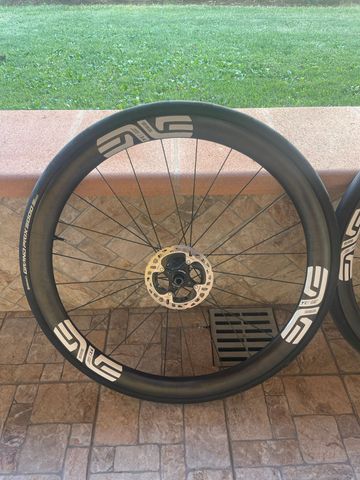 Used Enve 3.4 2024 bike — image 3 of 7