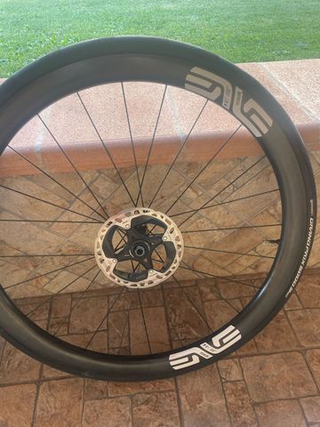 Used Enve 3.4 2024 bike — image 4 of 7