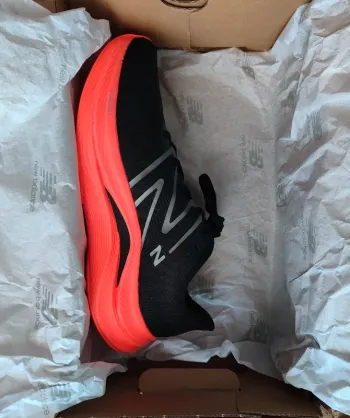Used New Balance FuelCell Propel v4 Running Shoes