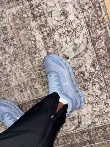 On Running Shoes Running Shoes d'occasion