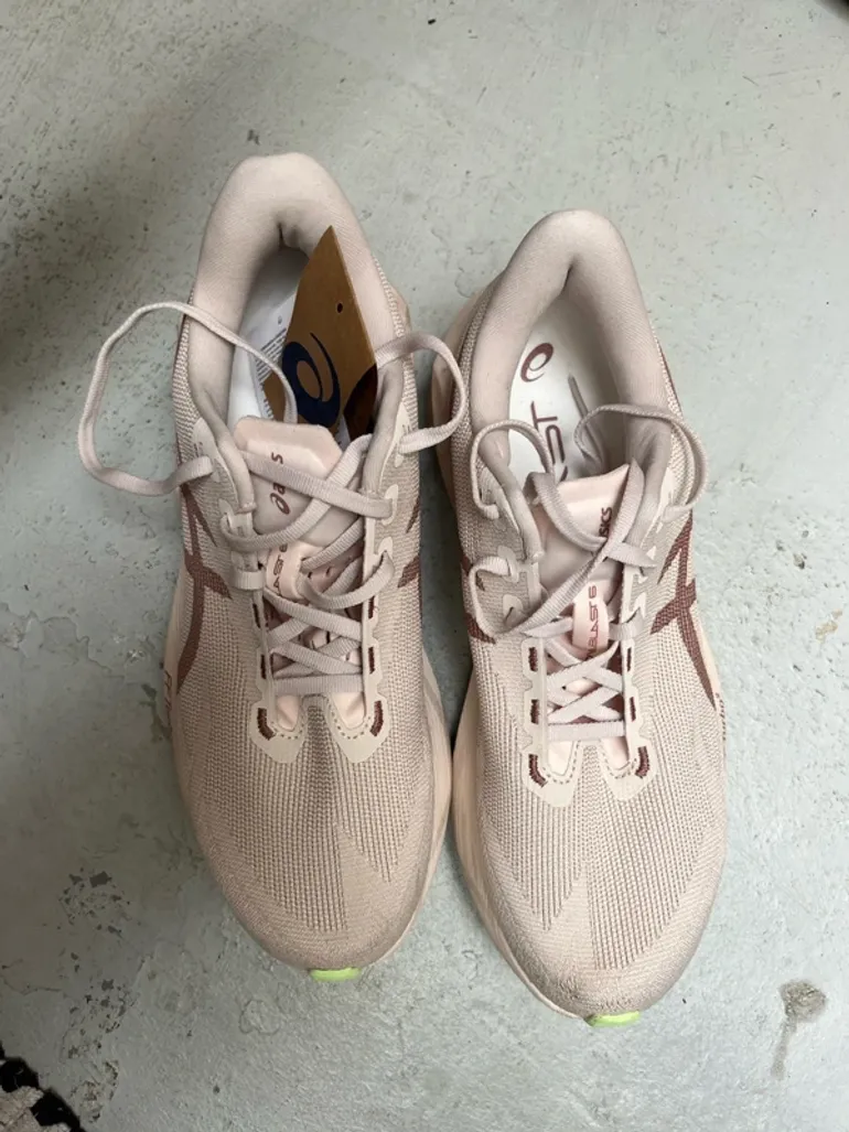 Brugt Asics Novablast 6 bike — billede 8 af 8