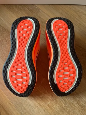 Used Nike Vomero Plus bike — image 5 of 6