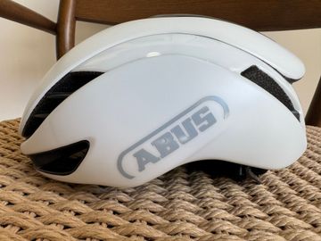 Used ABUS Gamechanger 2.0 Helmet 2026 bike — image 4 of 7