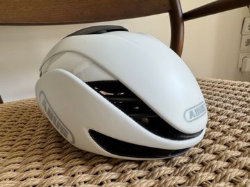 Used ABUS Gamechanger 2.0 Helmet 2026 bike — image 2 of 7