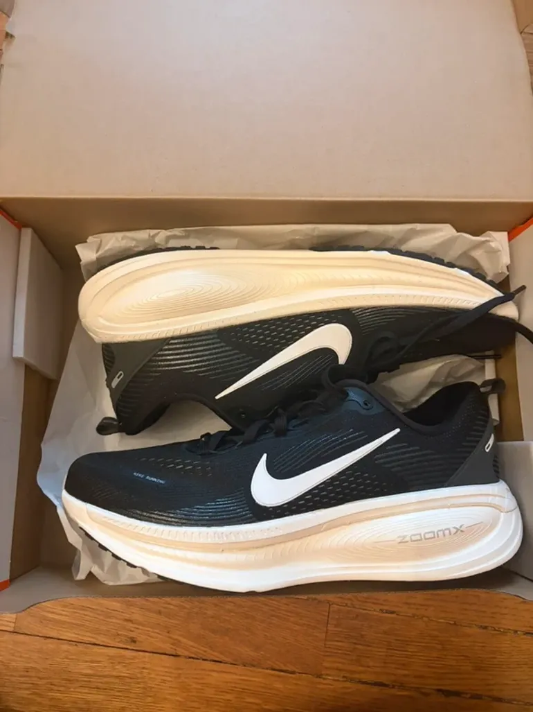 Used Nike Vomero 18 bike — image 2 of 10