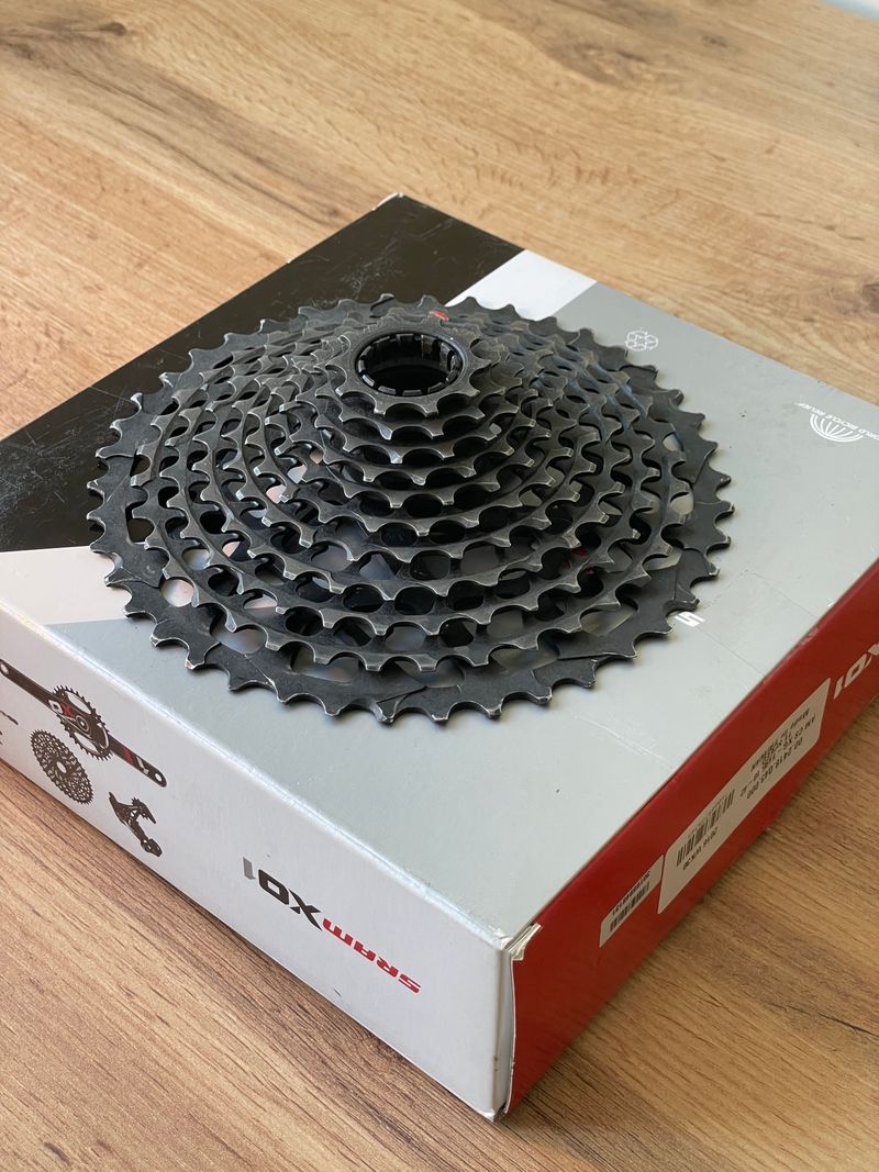Tweedehands Sram X01 Cassette 11-speed XG-1195 10-42T Drivetrain & Pedals