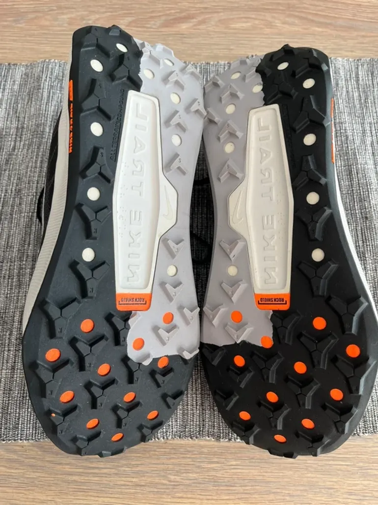 Nike Wildhorse 10 bike d'occasion — image 7 sur 15