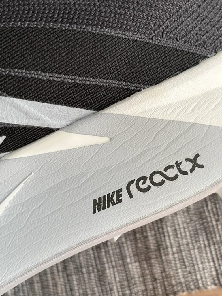 Nike Wildhorse 10 bike d'occasion — image 14 sur 15