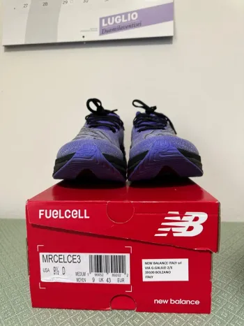 New Balance FuelCell SC Elite V3 bike d'occasion — image 2 sur 9