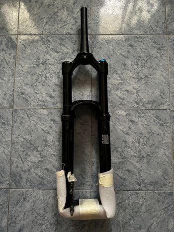 Used Fox 36 FLOAT Performance E-Bike Fork 2026 bike — image 3 of 5