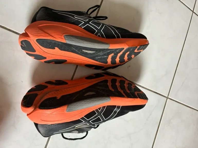 Asics Gel Superion 7 bike usato — immagine 5 di 6