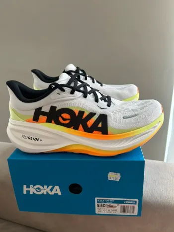 Used Hoka Clifton Pro Running Shoes
