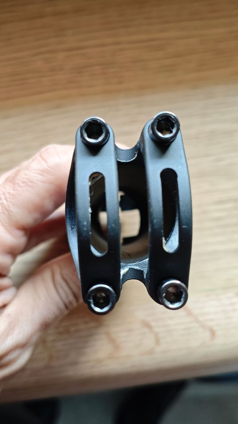Used Deda Elementi Deda Superleggera Stem bike — image 4 of 4