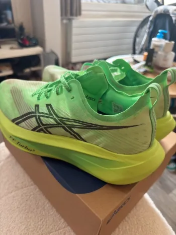 Used Asics Megablast bike — image 3 of 4