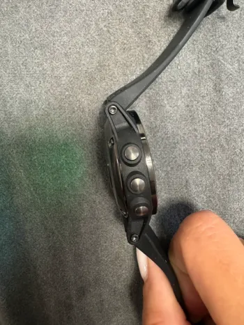 Used Garmin Fenix 5s bike — image 4 of 5