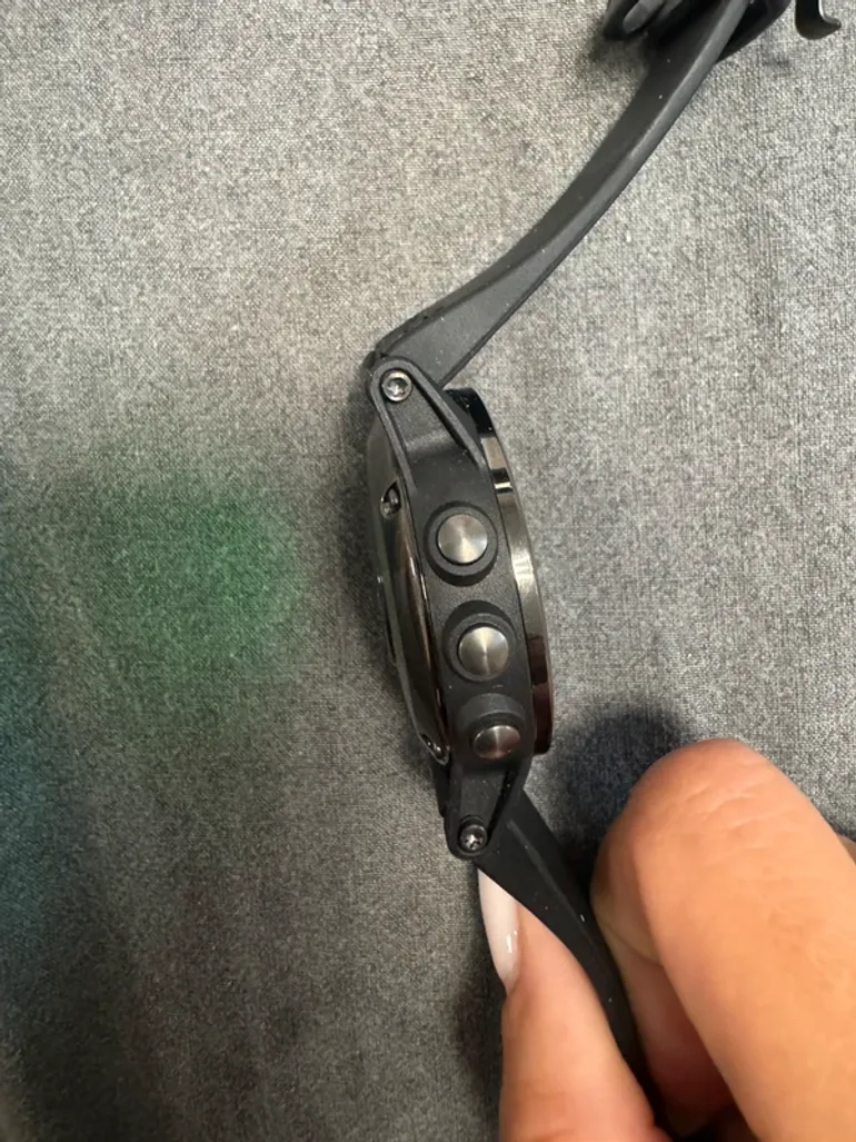 Used Garmin Fenix 5s bike — image 4 of 5