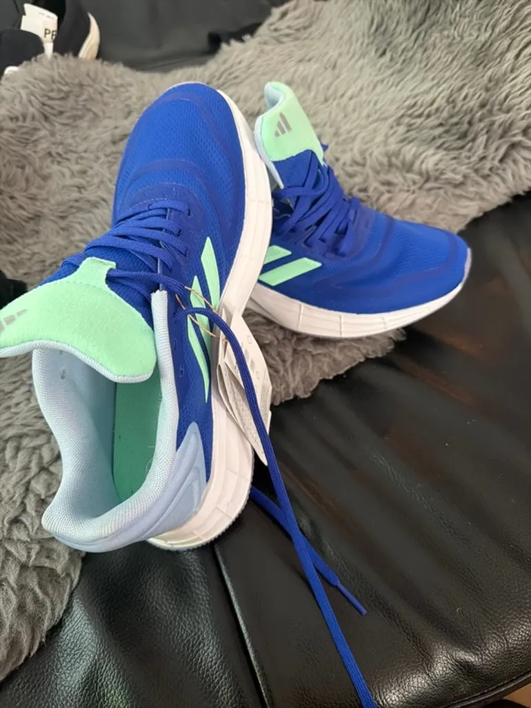 Used Adidas Sportschuhe bike — image 2 of 4
