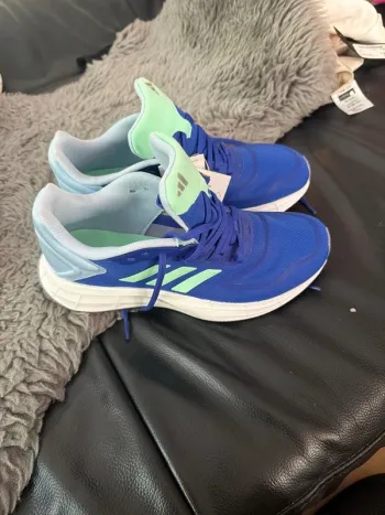 Used Adidas Sportschuhe bike — image 3 of 4
