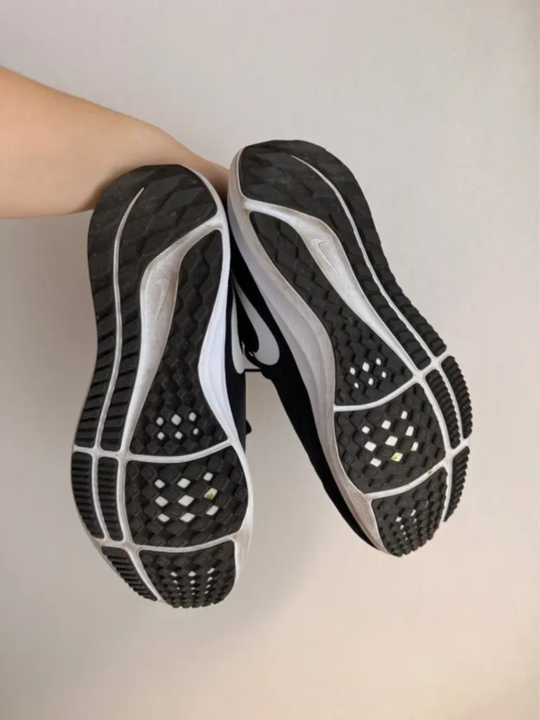 Used Pegasus Nike Air Zoom bike — image 2 of 8