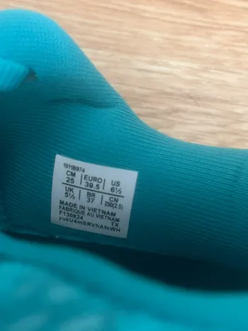 Brugt Asics Novablast 5 bike — billede 4 af 4