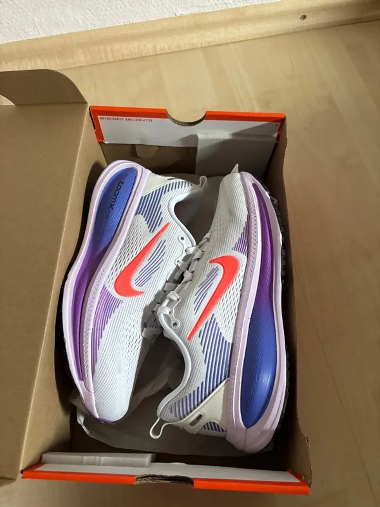 Used Nike Vomero 18 bike — image 6 of 6
